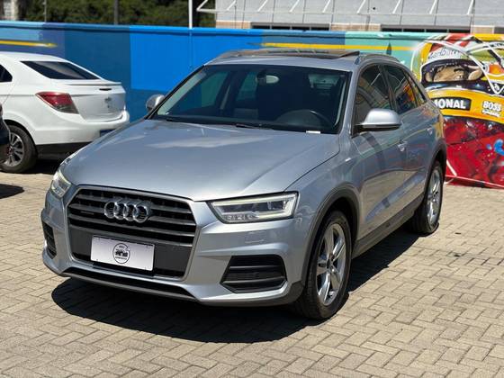 AUDI Q3 2.0 TFSI AMBIENTE QUATTRO 4P GASOLINA S TRONIC